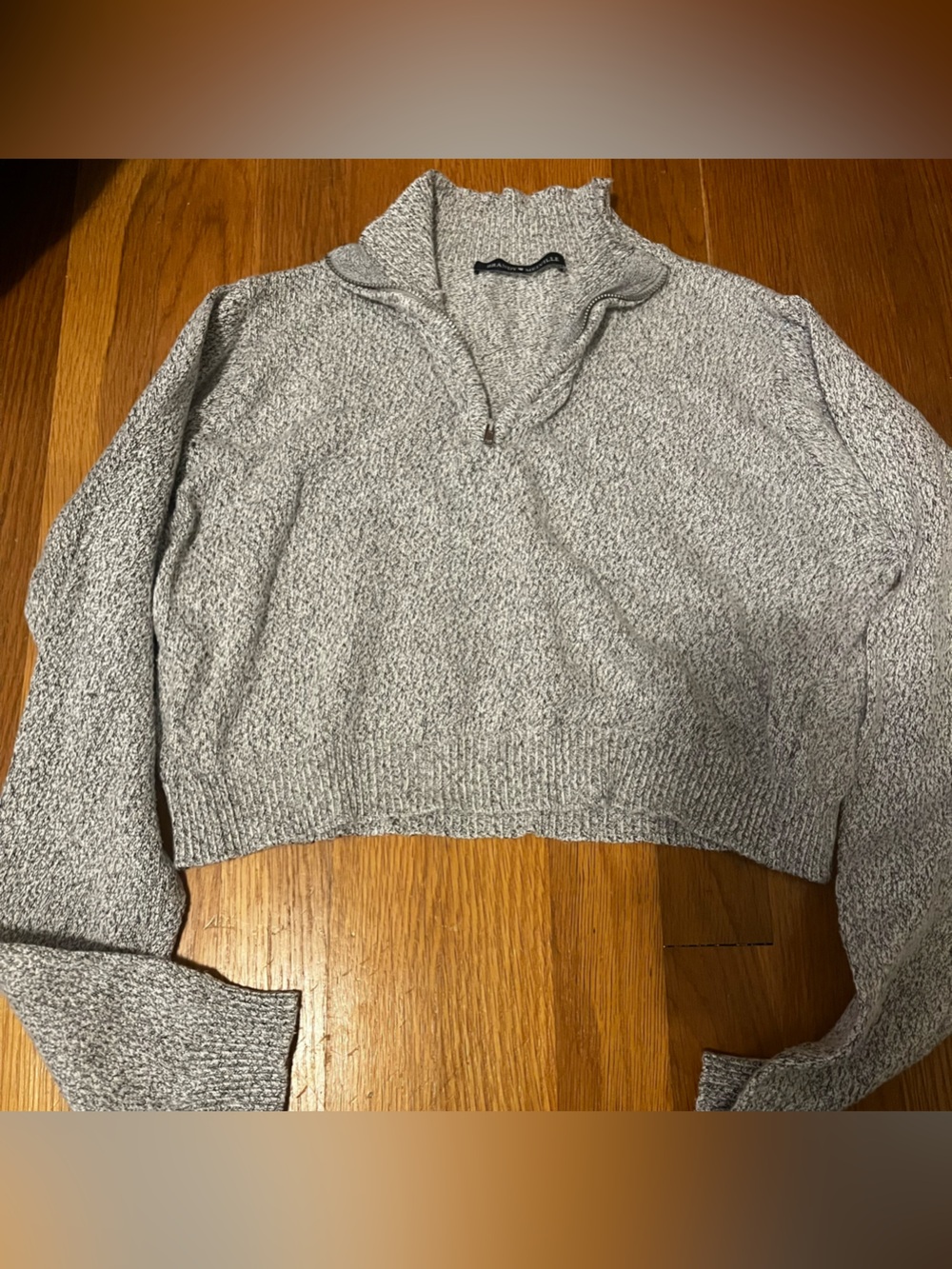 Brandy Melville Gray Crewneck Knit Sweater